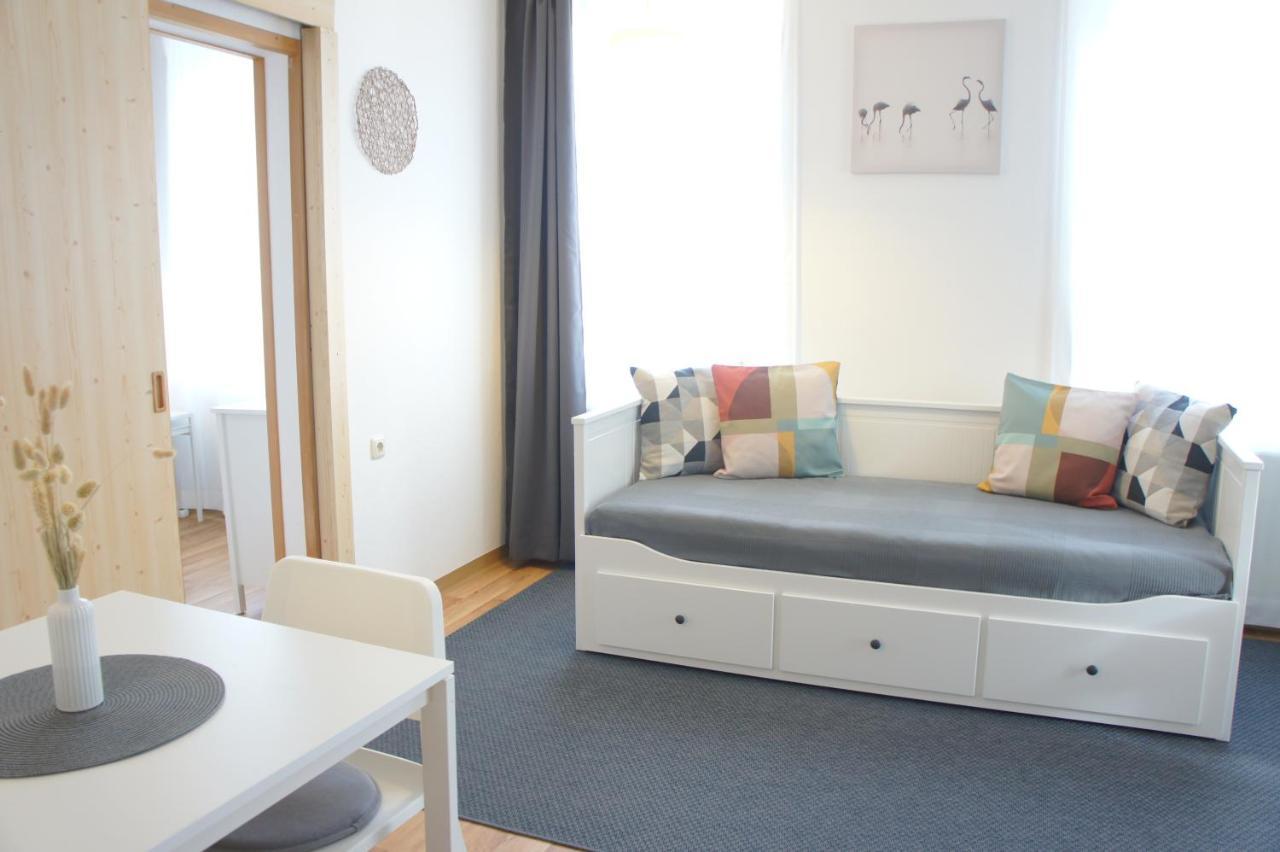 Schwarzacherhof Pension & Apartments Шварцах-им-Понгау Екстериор снимка