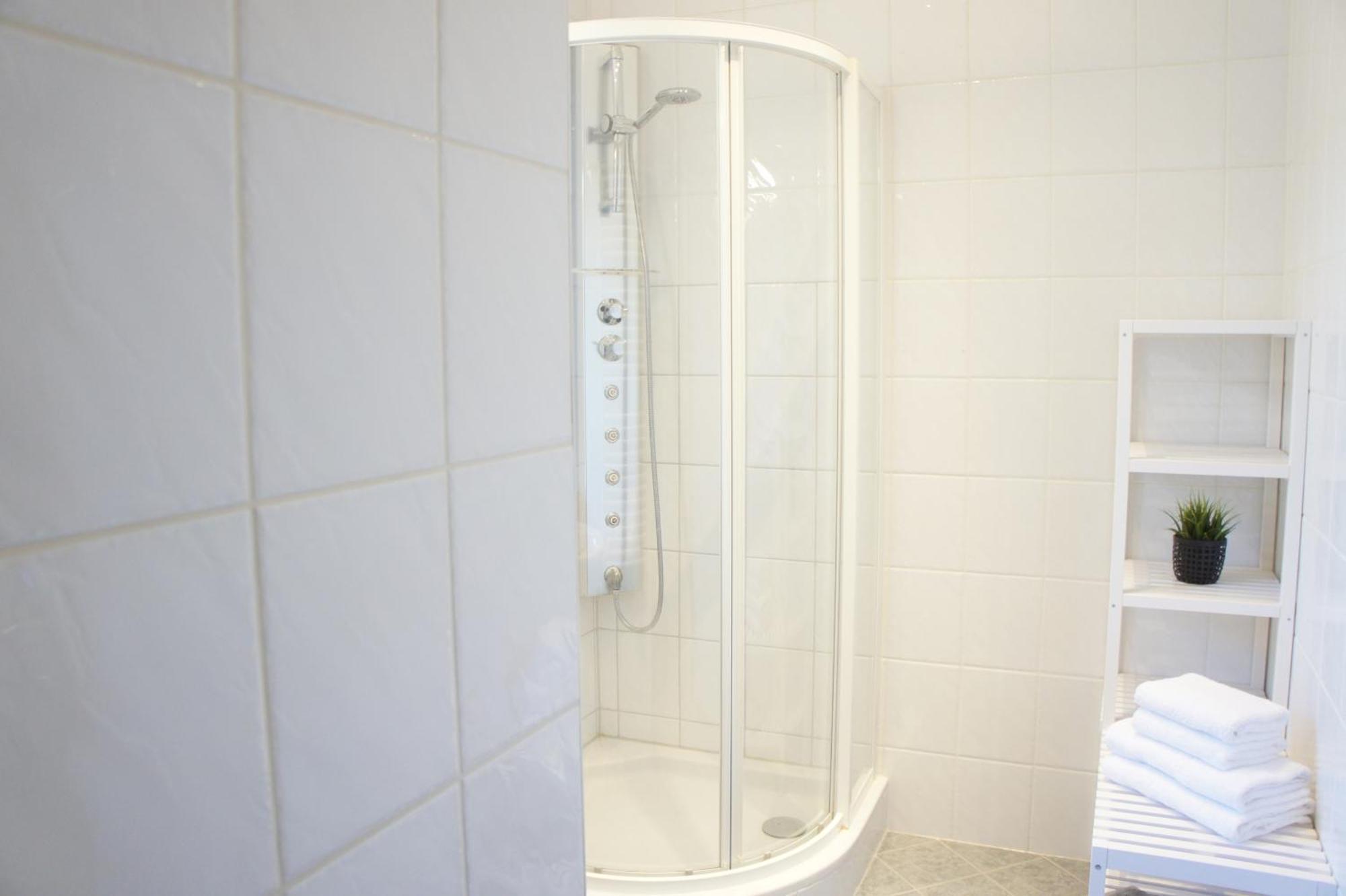 Schwarzacherhof Pension & Apartments Шварцах-им-Понгау Стая снимка